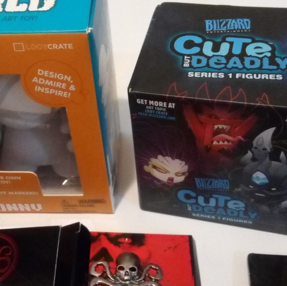 Loot Crate Bundle 12 piece - Picture 3 of 7